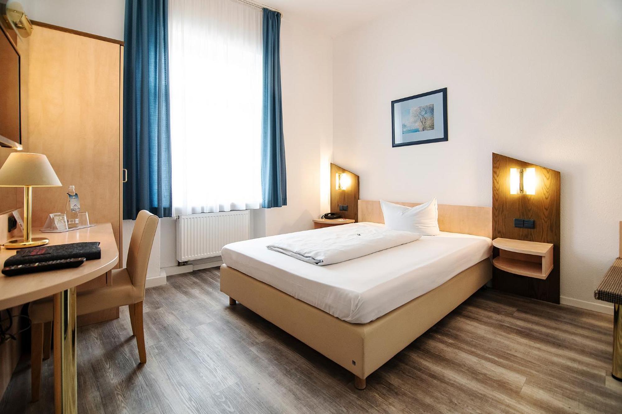 Hotel Weidenhof Regensburg Eksteriør billede